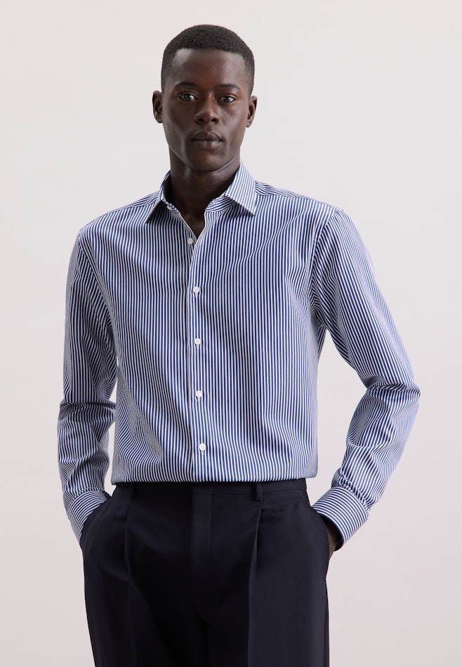 Regular Chemise d'affaires Rayures dans Bleu Foncé | Boutique en ligne Seidensticker