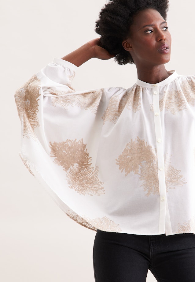 Stickerei Bluse mit Fledermausärmeln in Ecru |  Seidensticker Onlineshop