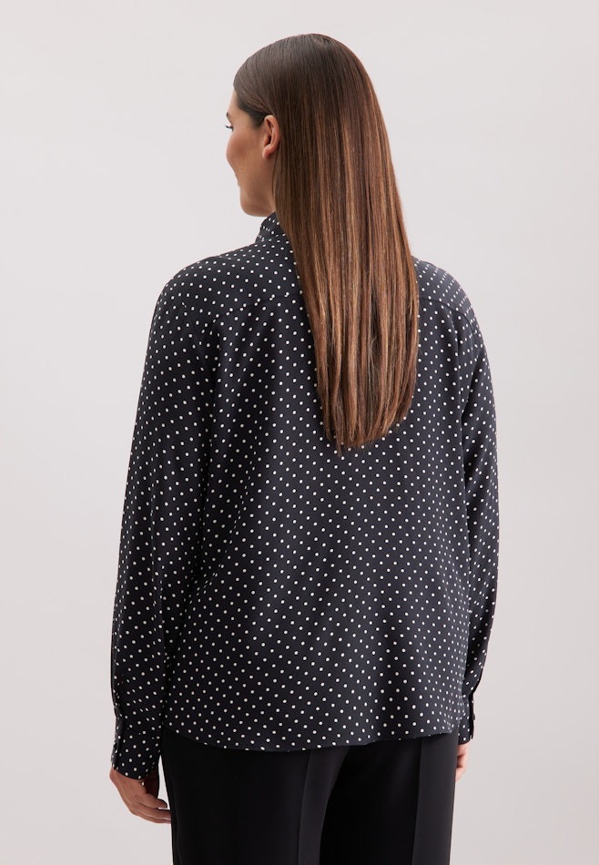 Shirt blouse with detachable bow tie in Schwarz | Seidensticker online shop