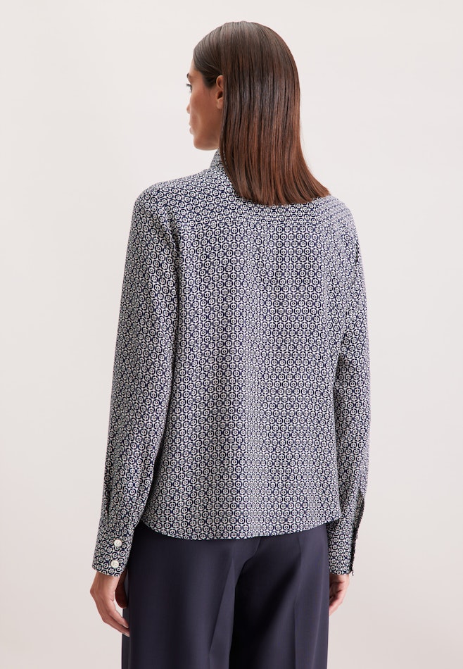 Hemdbluse aus Viskose mit Print in Dunkelblau | Seidensticker Onlineshop