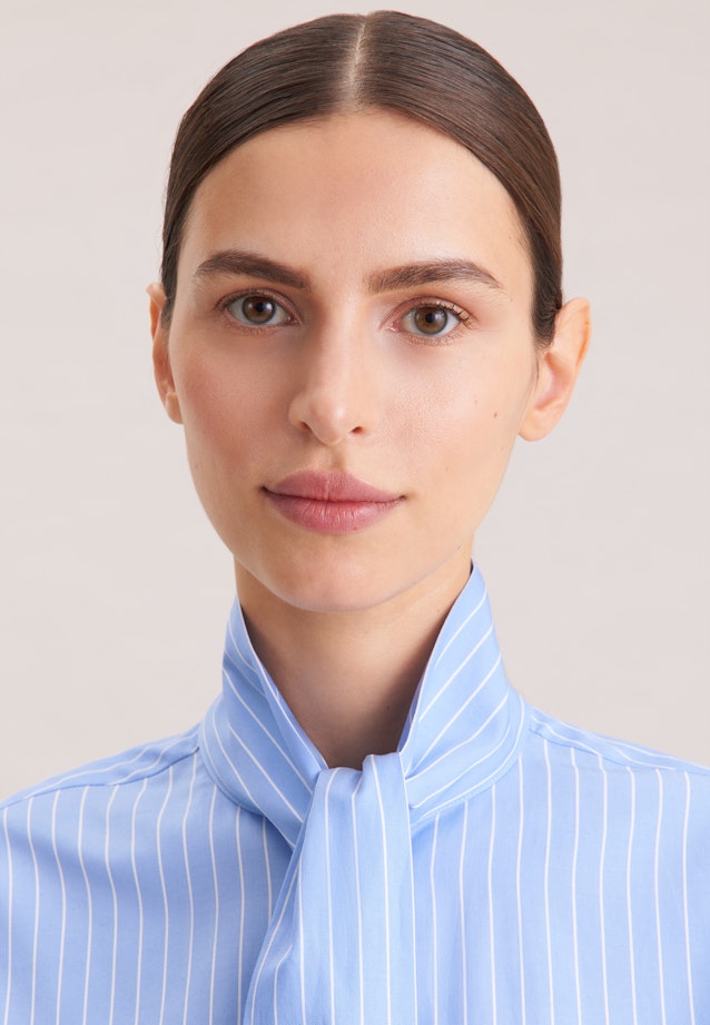 Schluppenbluse aus Baumwolltwill in Hellblau |  Seidensticker Onlineshop