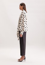 Schluppenbluse in strukturierter Ware mit Tupfenprint in Ecru |  Seidensticker Onlineshop