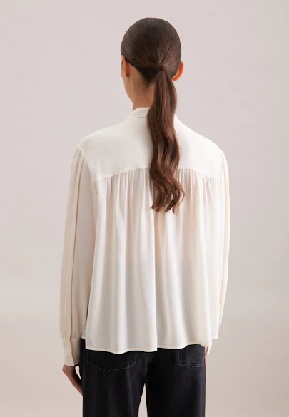 Schluppenbluse aus Viskose- Chiffon in Ecru |  Seidensticker Onlineshop