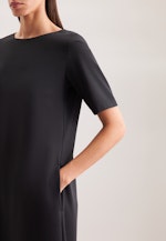 Shirtkleid in A- Linie aus fließender Ware in Schwarz |  Seidensticker Onlineshop