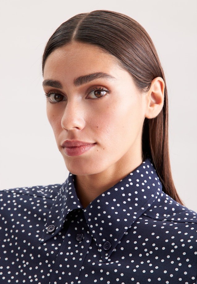 Hemdbluse mit Tupfenprint in Dunkelblau |  Seidensticker Onlineshop