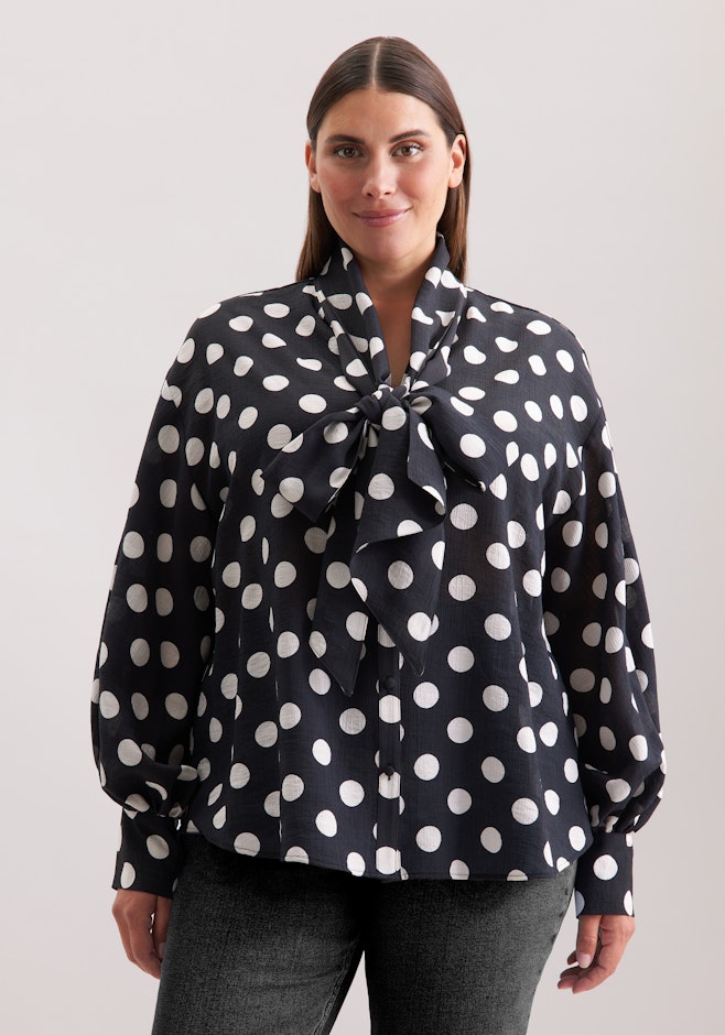 Bow blouse in textured fabric with polka dot print in Schwarz | Seidensticker online shop