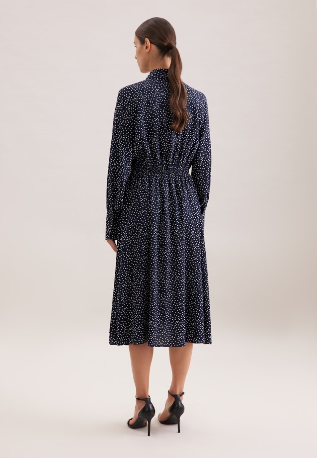 Hemdblusenkleid mit Tupfenprint in Dunkelblau |  Seidensticker Onlineshop