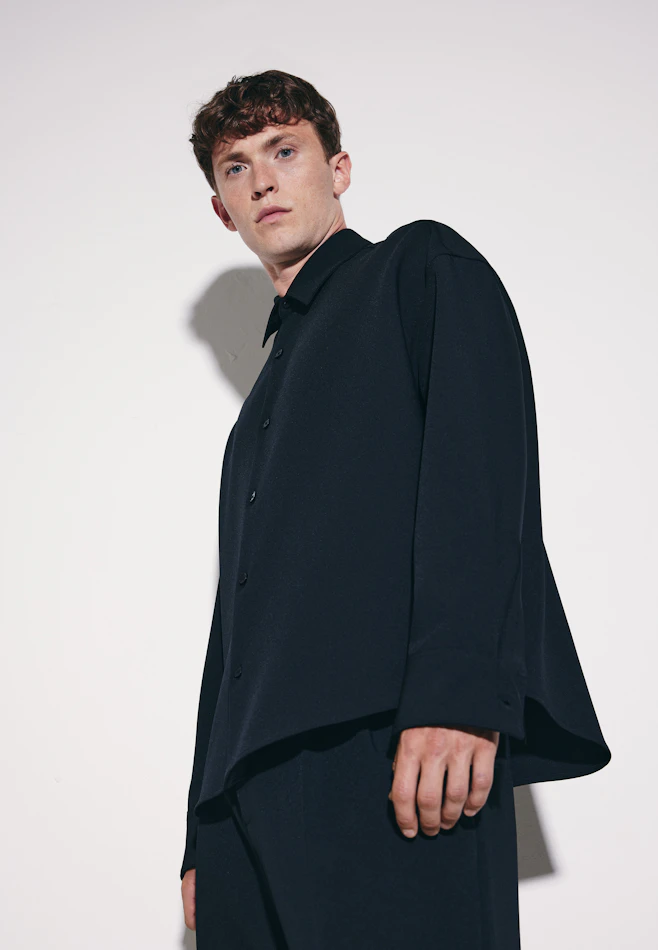Oversized Boxy Overshirt in Schwarz | Seidensticker online shop