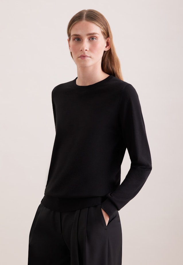 Un pull fin en tricot en laine et soie in Noir |  Seidensticker Onlineshop