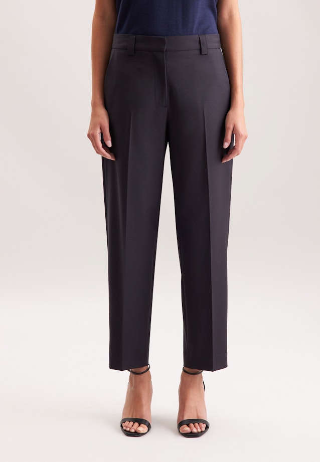 Schmale Hose mit Bügelfalten aus einer Wollmischung in Dunkelblau |  Seidensticker Onlineshop