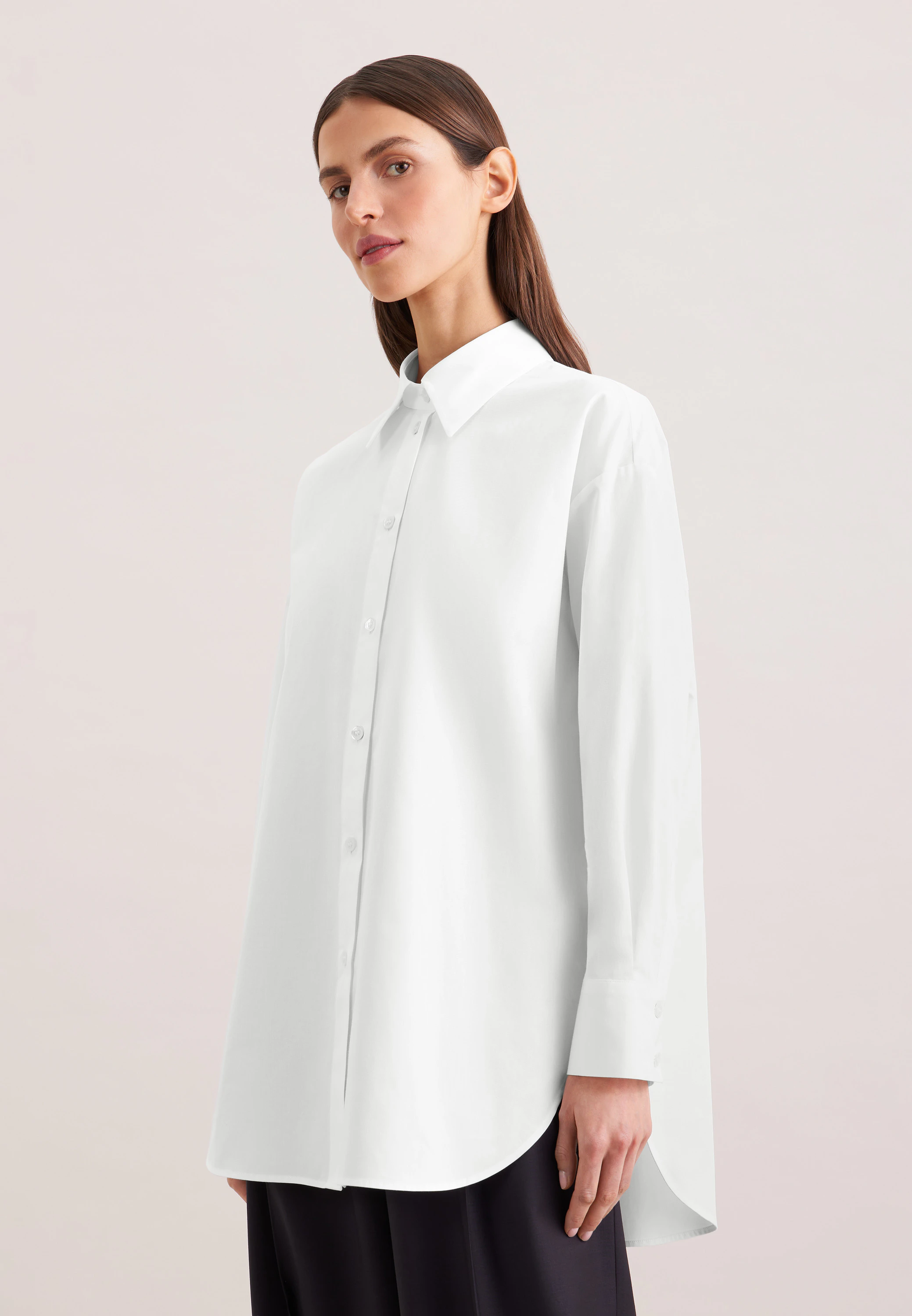Oversized Hemdbluse mit tiefer Passe Weiß 50