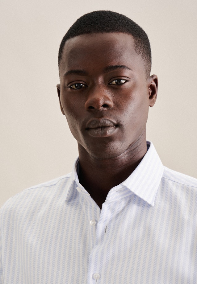 Shaped Business shirt Stripe in Light Blue |  Seidensticker Onlineshop
