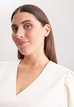 Blusenshirt mit V- Ausschnitt in Weiß |  Seidensticker Onlineshop