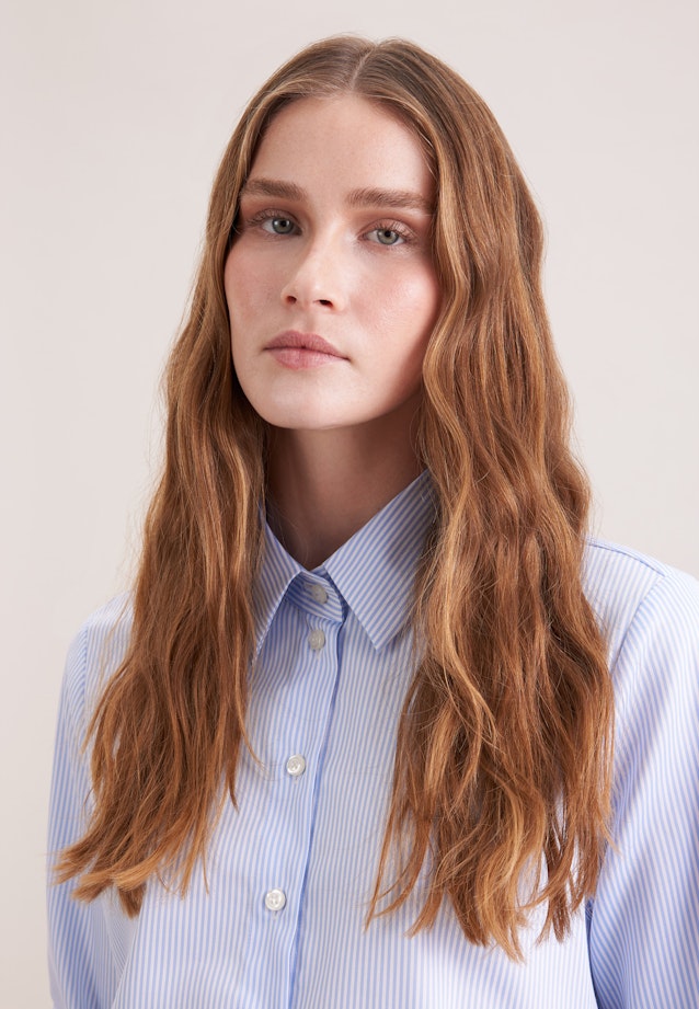 Hemdbluse in A- Linie aus Baumwollsatin in Mittelblau |  Seidensticker Onlineshop