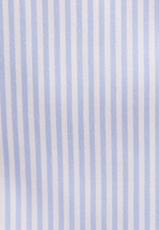 Chemisier à col en gobelet en satin de coton ajusté in Bleu Clair |  Seidensticker Onlineshop