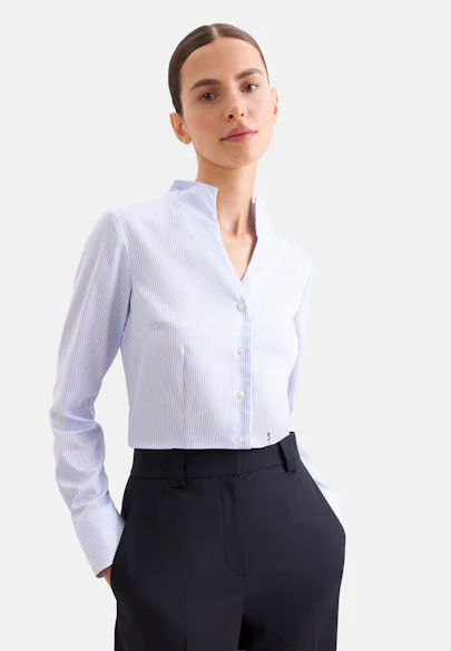 Kelchkragenbluse aus Baumwollsatin slim fit in Mittelblau | Seidensticker Onlineshop