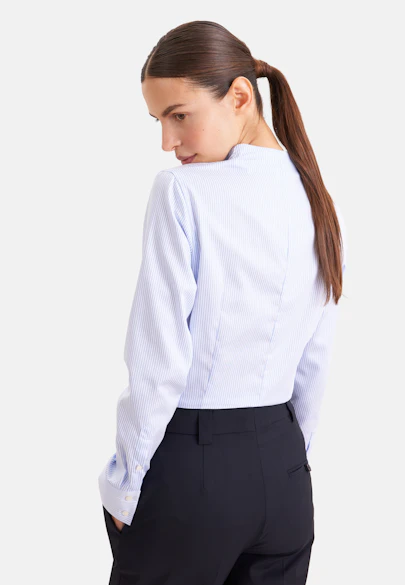 Kelchkragenbluse aus Baumwollsatin slim fit in Mittelblau | Seidensticker Onlineshop