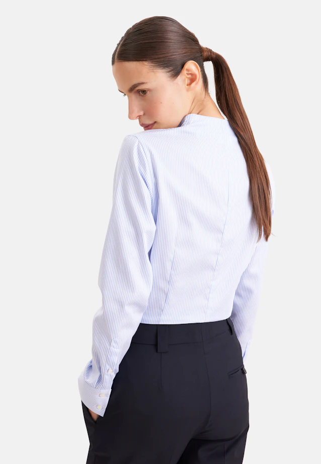 Kelchkragenbluse aus Baumwollsatin slim fit in Mittelblau |  Seidensticker Onlineshop
