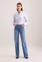 Kelchkragenbluse aus Baumwollsatin slim fit in Hellblau |  Seidensticker Onlineshop
