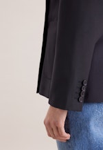 Zweireihiger Blazer mit aufgesetzten Taschen aus einer Wollmischung in Dunkelblau |  Seidensticker Onlineshop