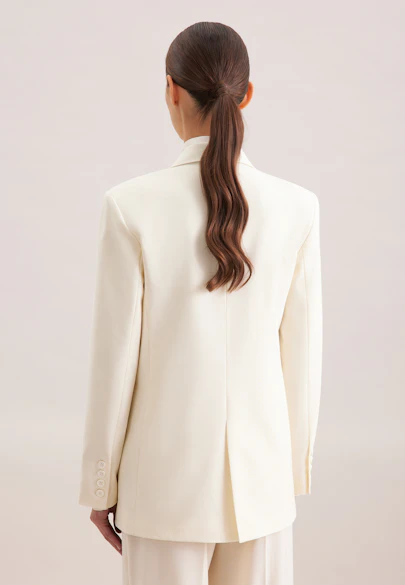 Zweireihiger Blazer mit Pattentaschen aus einer Wollmischung in Ecru |  Seidensticker Onlineshop