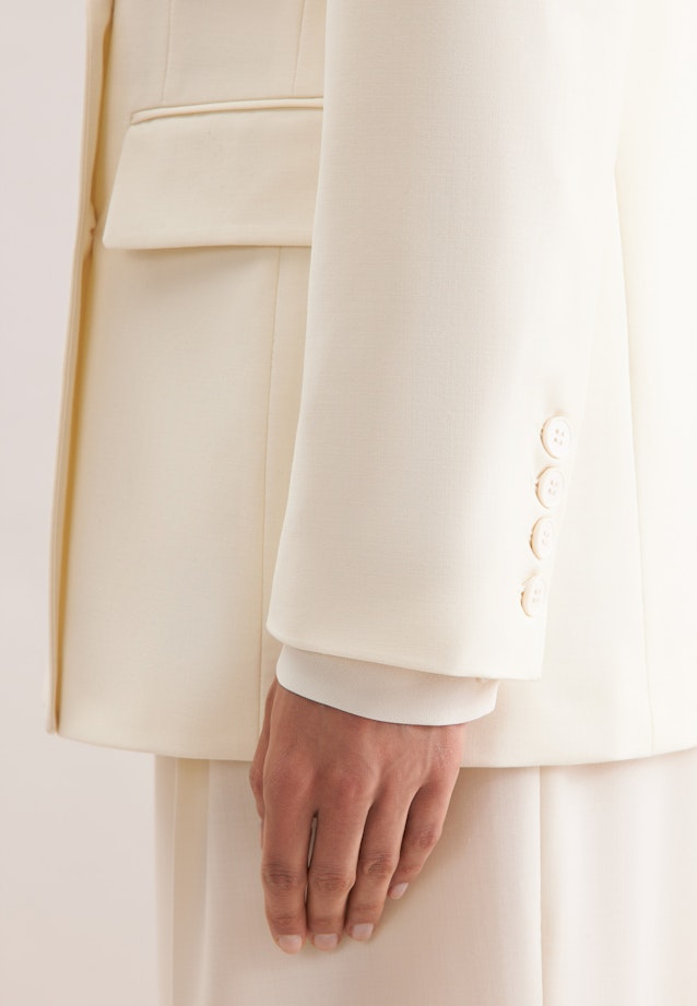 Zweireihiger Blazer mit Pattentaschen aus einer Wollmischung in Ecru |  Seidensticker Onlineshop