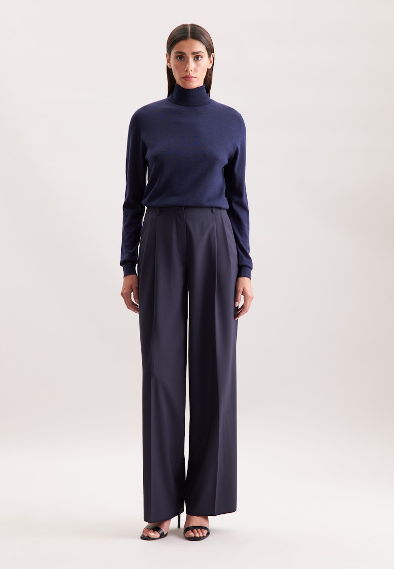 Bundfaltenhose aus einer Wollmischung
