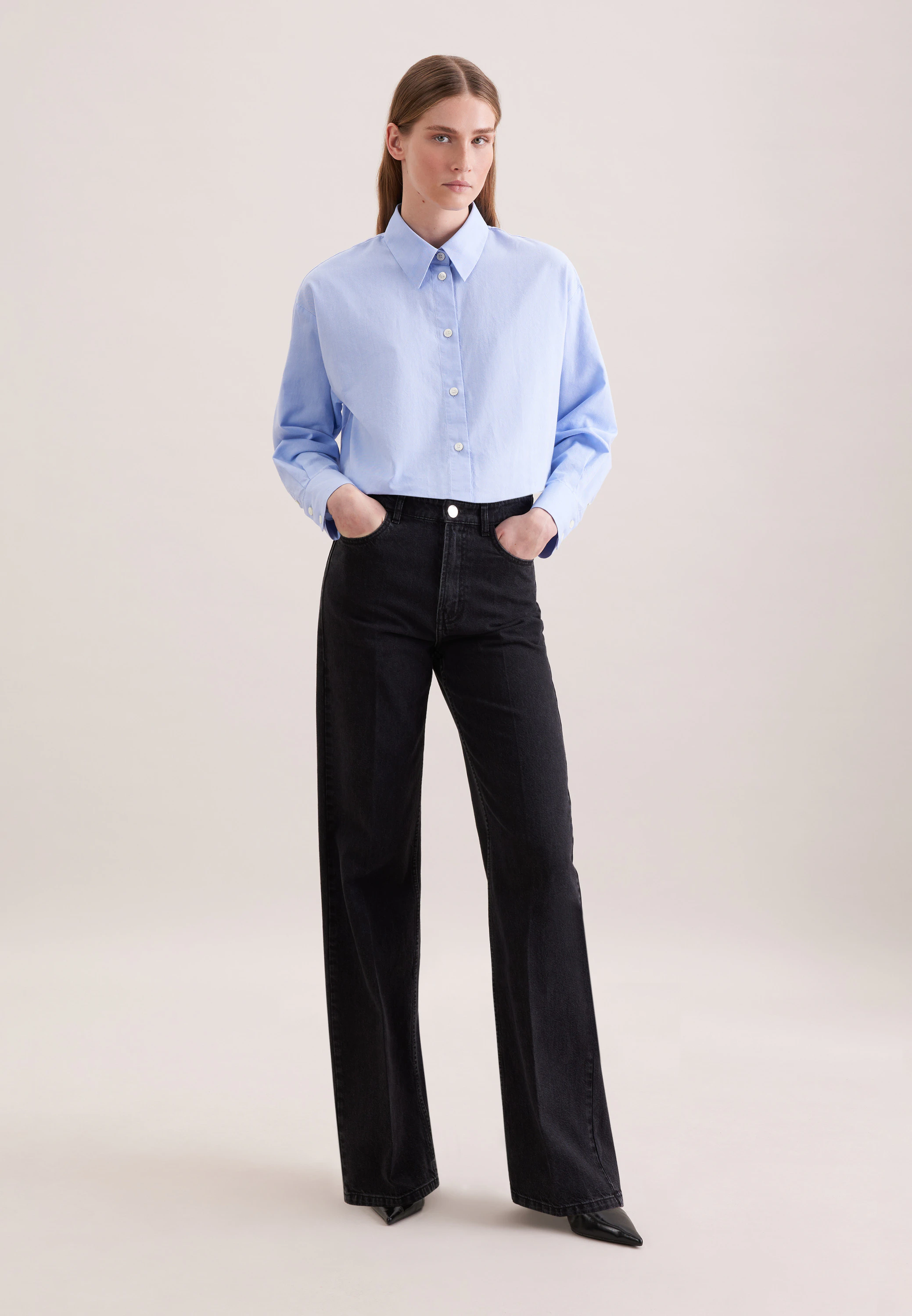 Wide- Leg Jeans High Waist