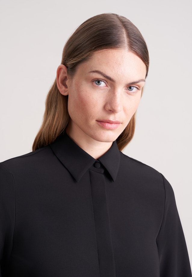 Hemdbluse mit langer Manschette in Schwarz |  Seidensticker Onlineshop