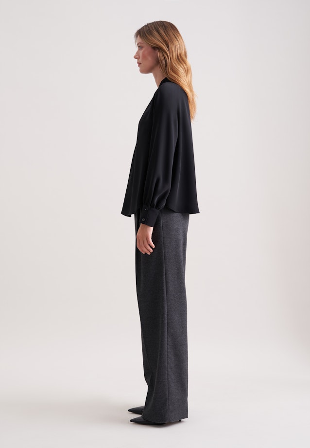 Raglanbluse mit Stehkragen in Schwarz |  Seidensticker Onlineshop