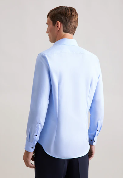 Shaped Chemise d'affaires Uni in Bleu Moyen | Seidensticker Onlineshop