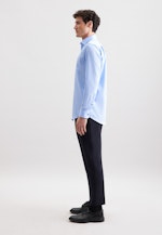 Regular Chemise d'affaires Uni in Bleu Moyen |  Seidensticker Onlineshop