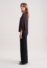 Satiniertes Blusenshirt mit V- Ausschnitt in Braun |  Seidensticker Onlineshop