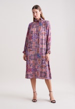 Satiniertes Kleid mit Rüschen und Gürtel in Rosa |  Seidensticker Onlineshop