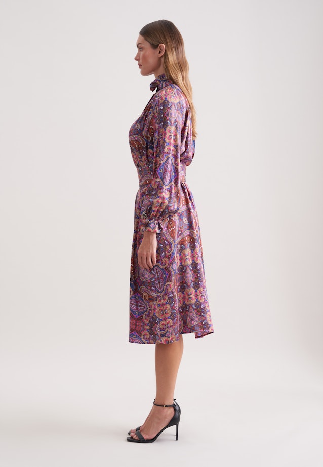 Satiniertes Kleid mit Rüschen und Gürtel in Rosa |  Seidensticker Onlineshop