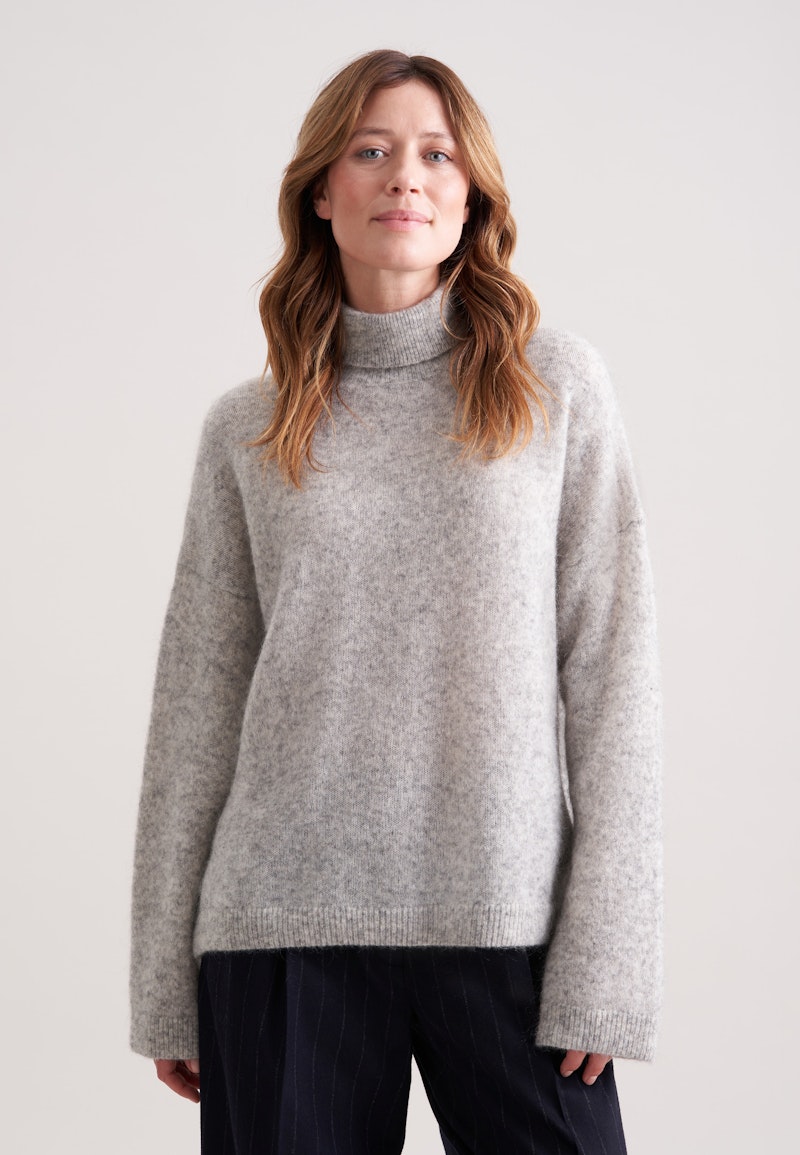 Oversized Rollkragenpullover aus Wolle und Mohair
