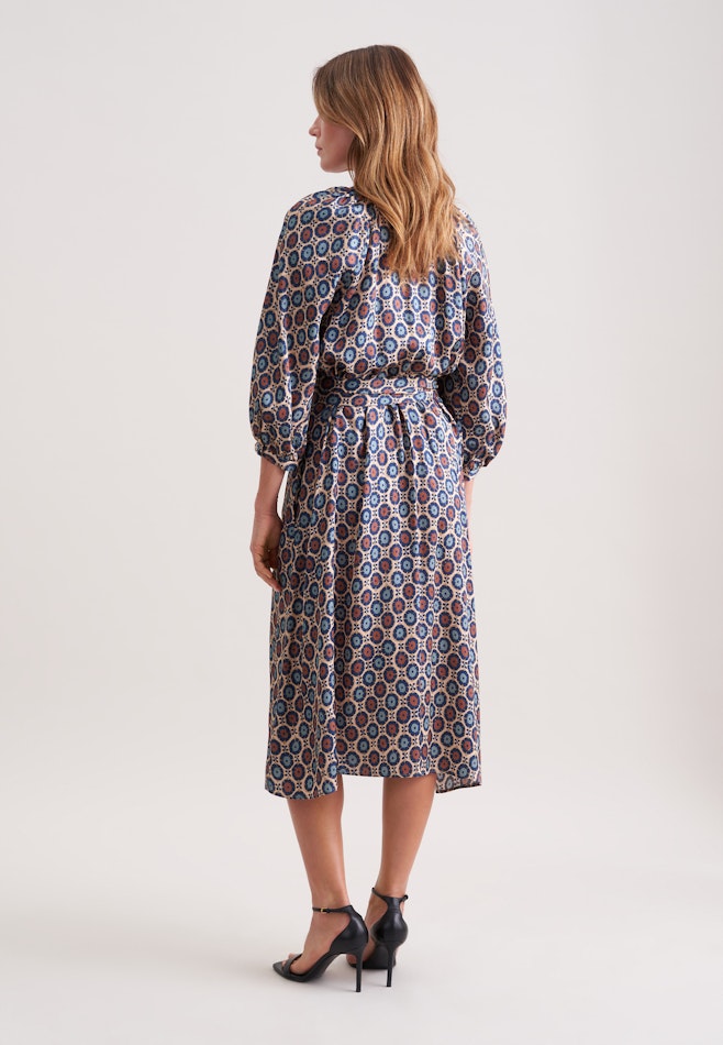 Satiniertes Kleid mit Volumenärmel in Beige | Seidensticker Onlineshop