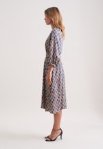 Satiniertes Kleid mit Volumenärmel in Beige |  Seidensticker Onlineshop