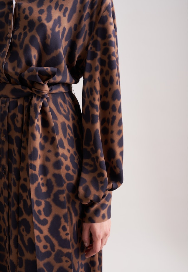 Satiniertes Kleid mit voluminösen Ärmeln in Beige |  Seidensticker Onlineshop