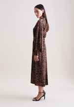 Satiniertes Kleid mit voluminösen Ärmeln in Beige |  Seidensticker Onlineshop