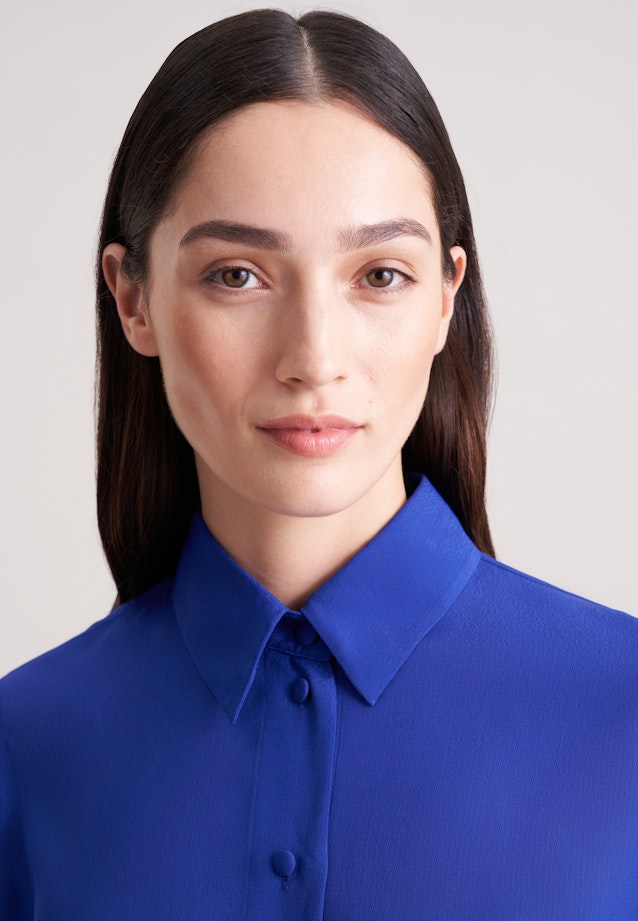 Fließende Hemdbluse aus Chiffon in Mittelblau |  Seidensticker Onlineshop