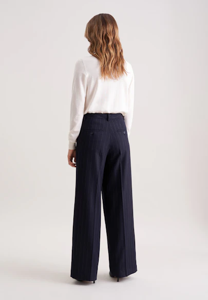 Bundfaltenhose aus Flanell mit Nadelstreifen in Dunkelblau |  Seidensticker Onlineshop