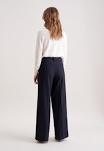 Bundfaltenhose aus Flanell Nadelstreifen in Dunkelblau |  Seidensticker Onlineshop