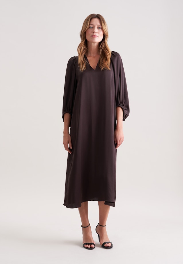 Satiniertes Blusenkleid mit V- Ausschnitt in Braun |  Seidensticker Onlineshop