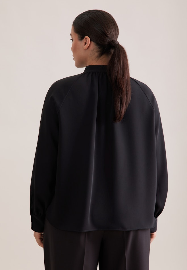 Raglanbluse mit Stehkragen in Schwarz | Seidensticker online shop