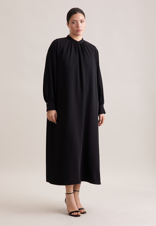 Fließendes Kleid mit Gürtel in Schwarz |  Seidensticker Onlineshop