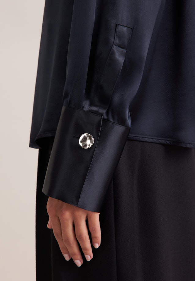 THE STAR Fließende Satinbluse in Schwarz |  Seidensticker Onlineshop