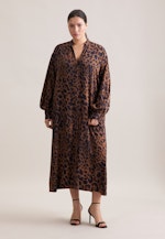 Satiniertes Kleid mit voluminösen Ärmeln in Braun |  Seidensticker Onlineshop