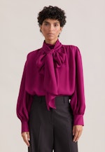 Bluse mit Stehkragen und angesetzter Schluppe in Rosa |  Seidensticker Onlineshop