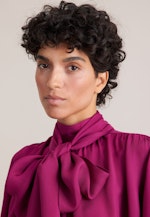 Bluse mit Stehkragen und angesetzter Schluppe in Rosa |  Seidensticker Onlineshop